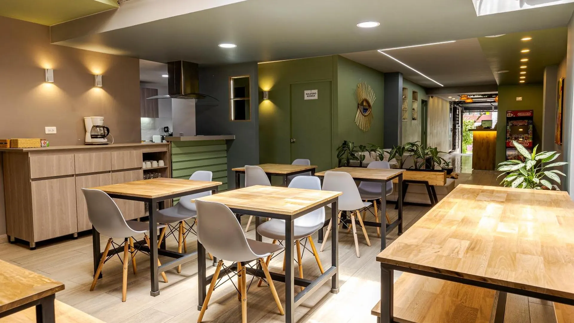 Poblado Guest House Medellin 3*,  Colombia