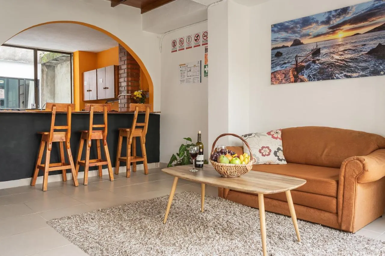 Poblado Guest House Medellin