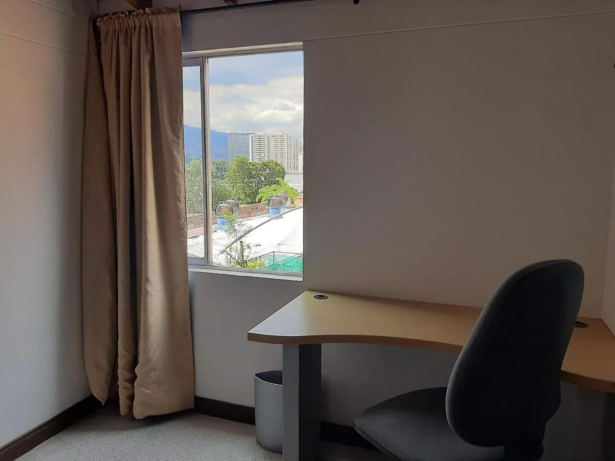 Poblado Guest House Medellin Hotel