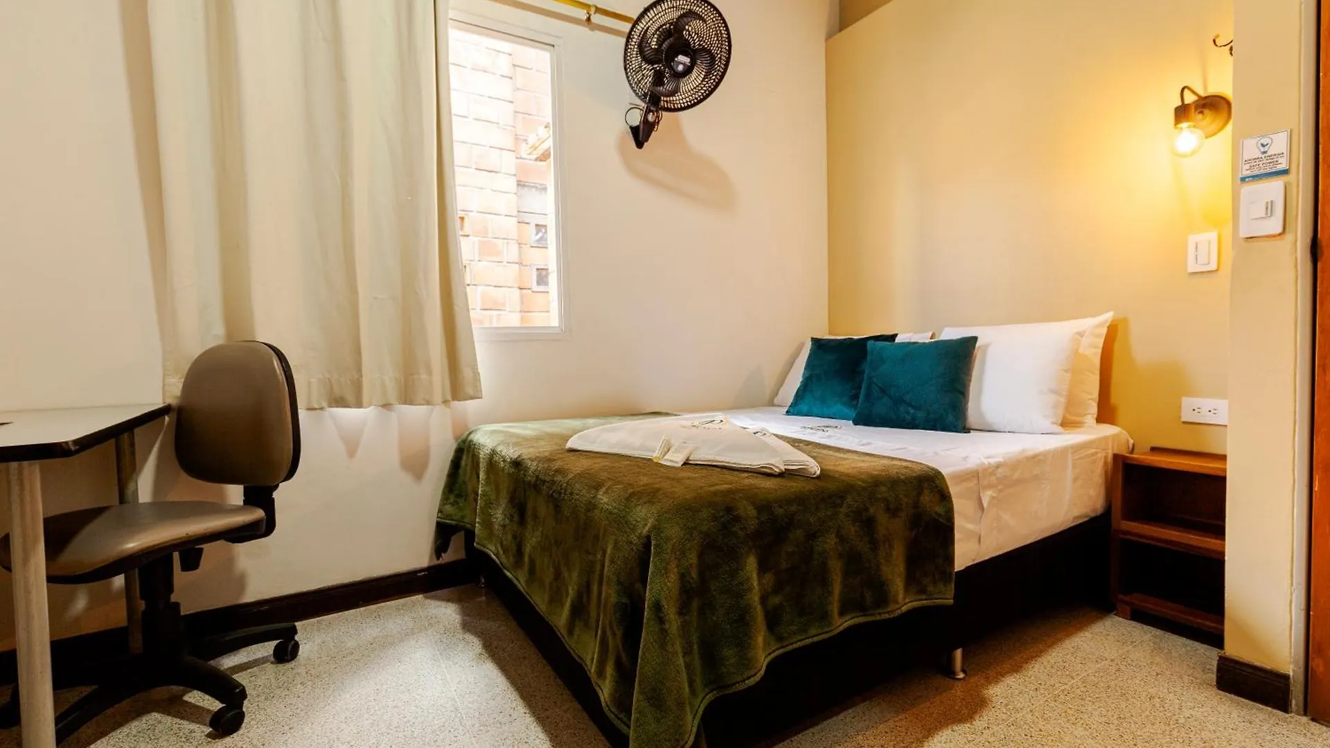 *** Hotel Poblado Guest House Medellin Colombia