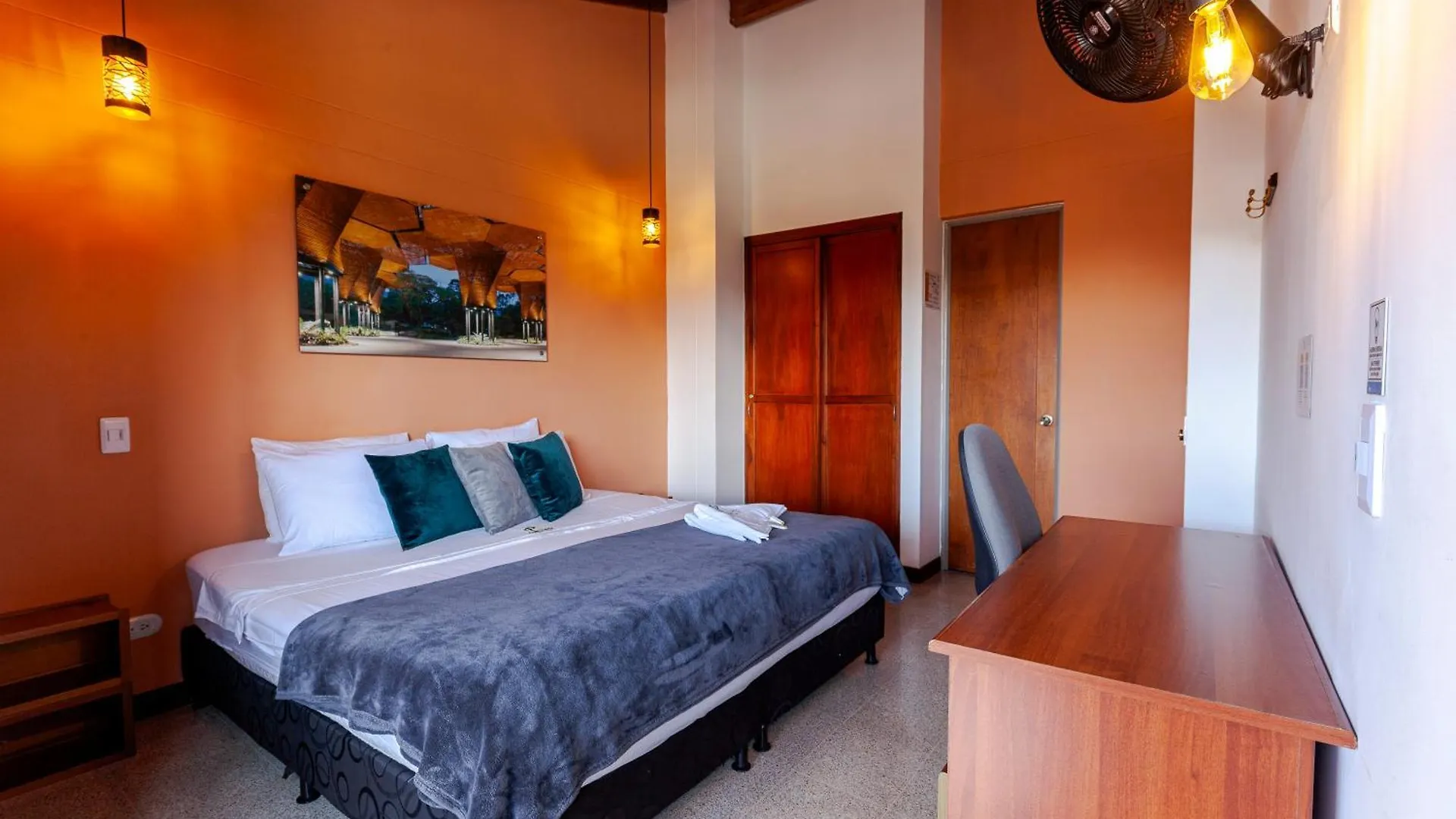 Hotel Poblado Guest House Medellin