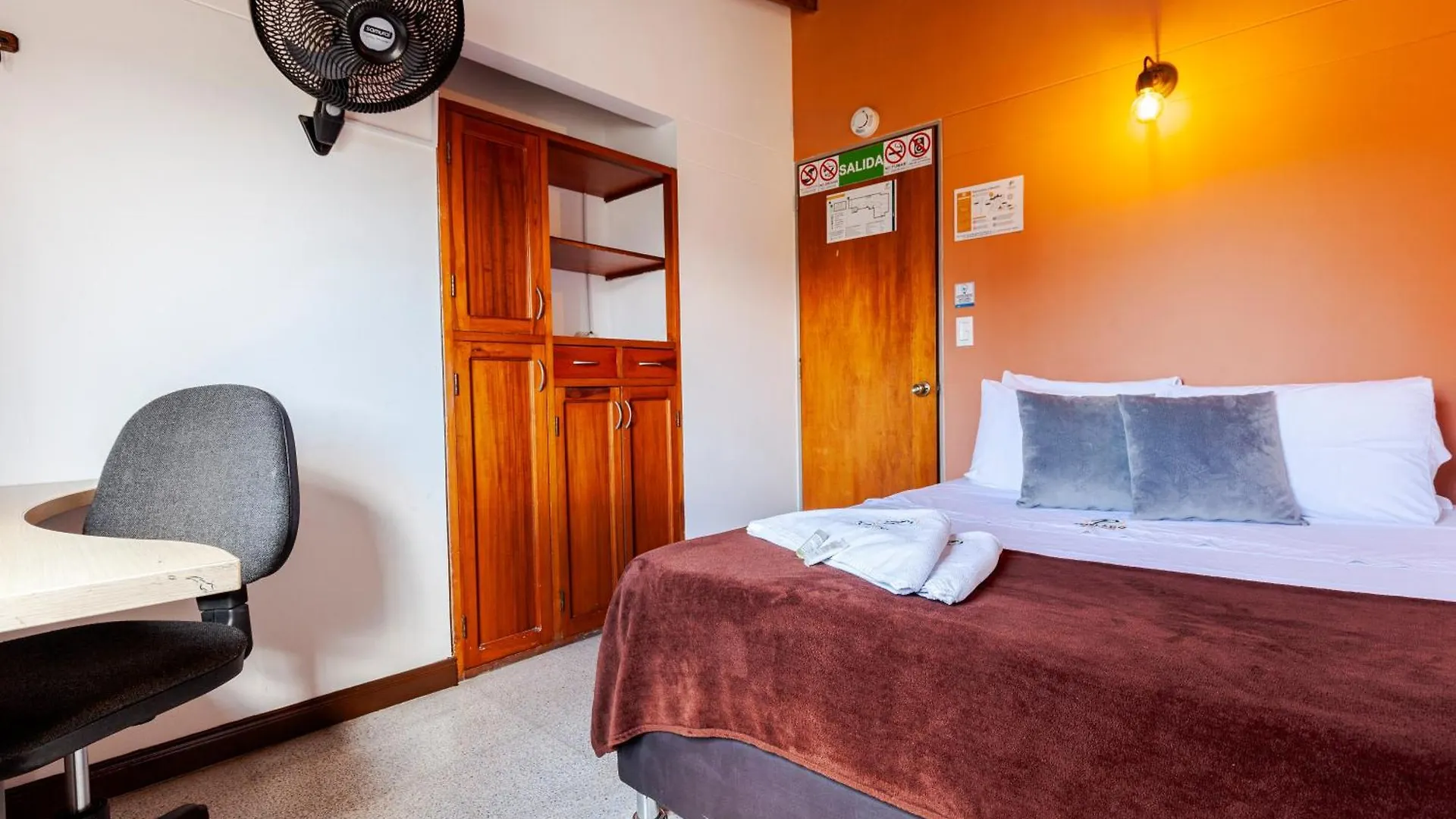 Hotel Poblado Guest House Medellin