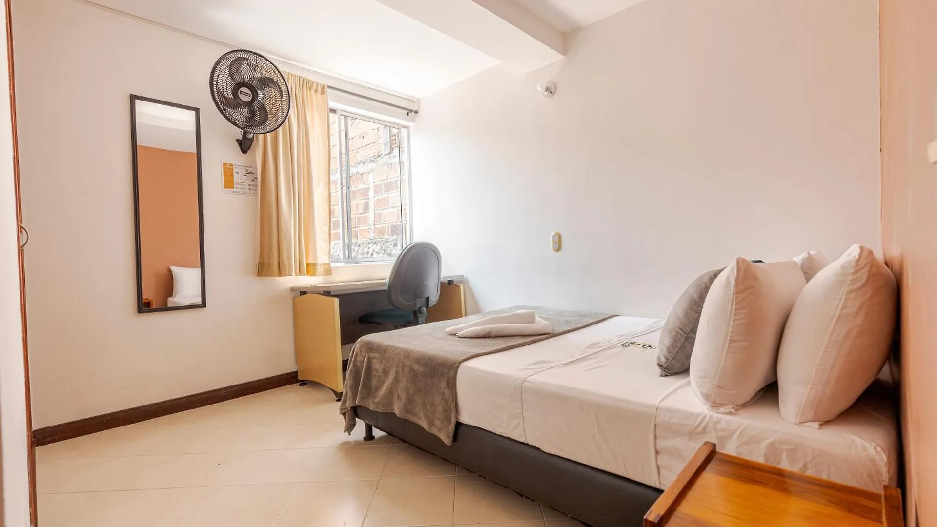 Hotel Poblado Guest House Medellin