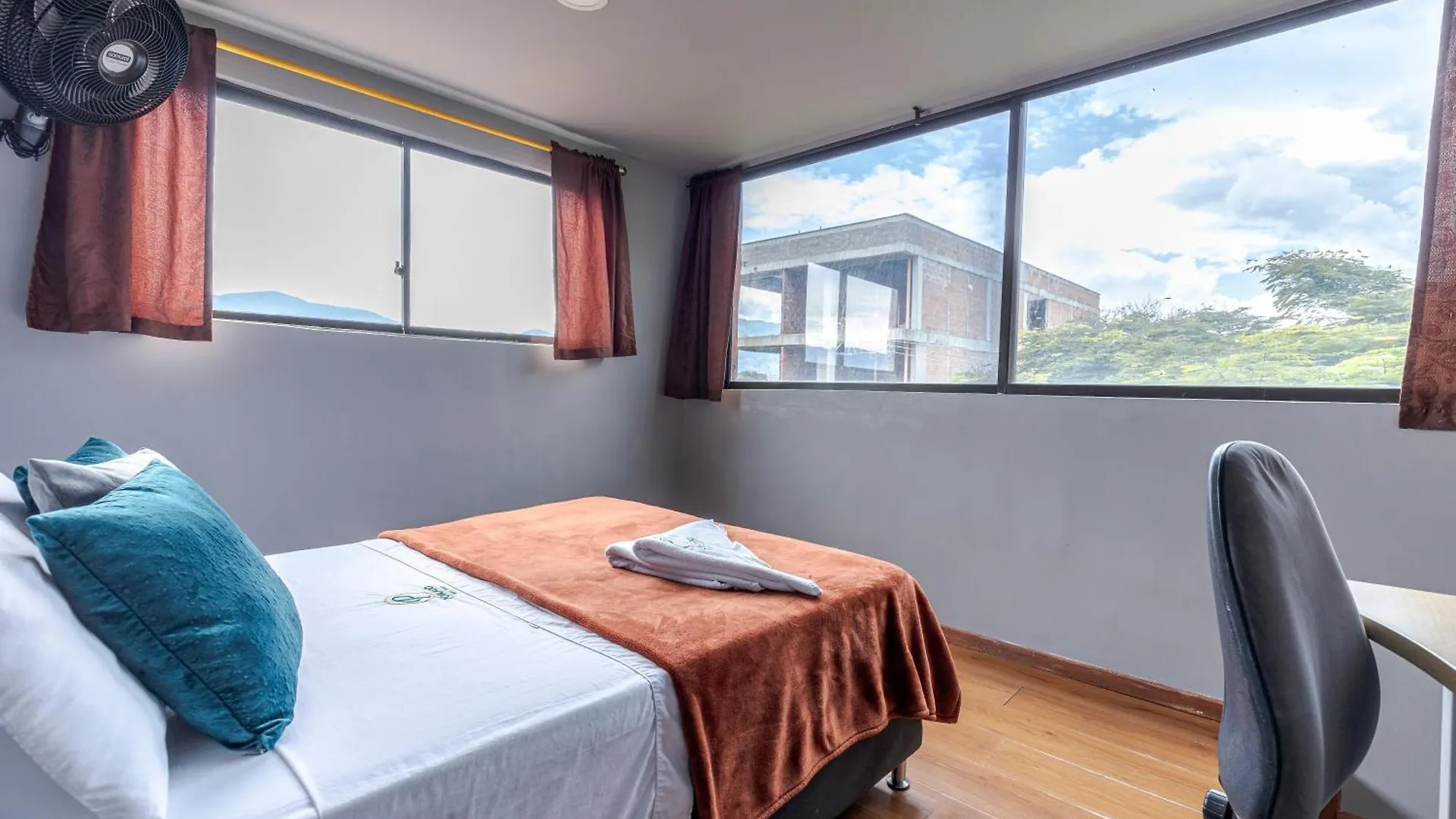 Poblado Guest House Medellin
