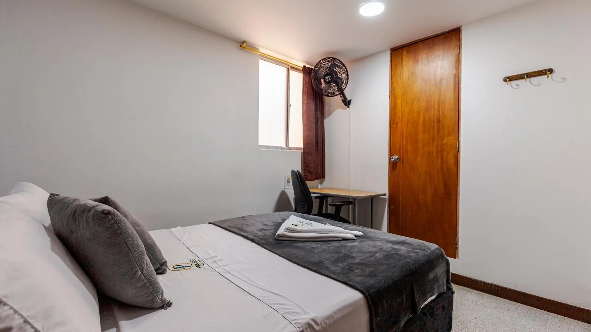 Poblado Guest House Medellin Colombia