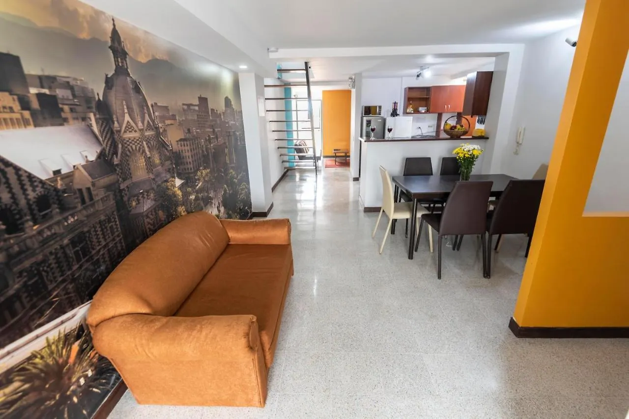 Poblado Guest House Medellín Hotel